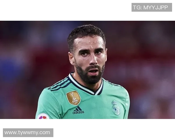 被低估的后卫足球明星们如何在绿茵场上改变比赛格局与球队命运