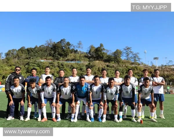 足球明星的年龄揭秘从青涩少年到成熟老将的成长轨迹 足球明星的年龄揭秘从青涩少年到成熟老将的成长轨迹