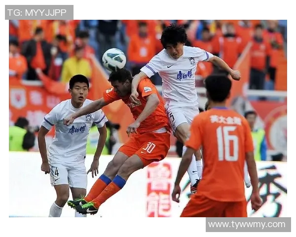 回顾2001年天津泰达与山东鲁能的经典对决与历史意义